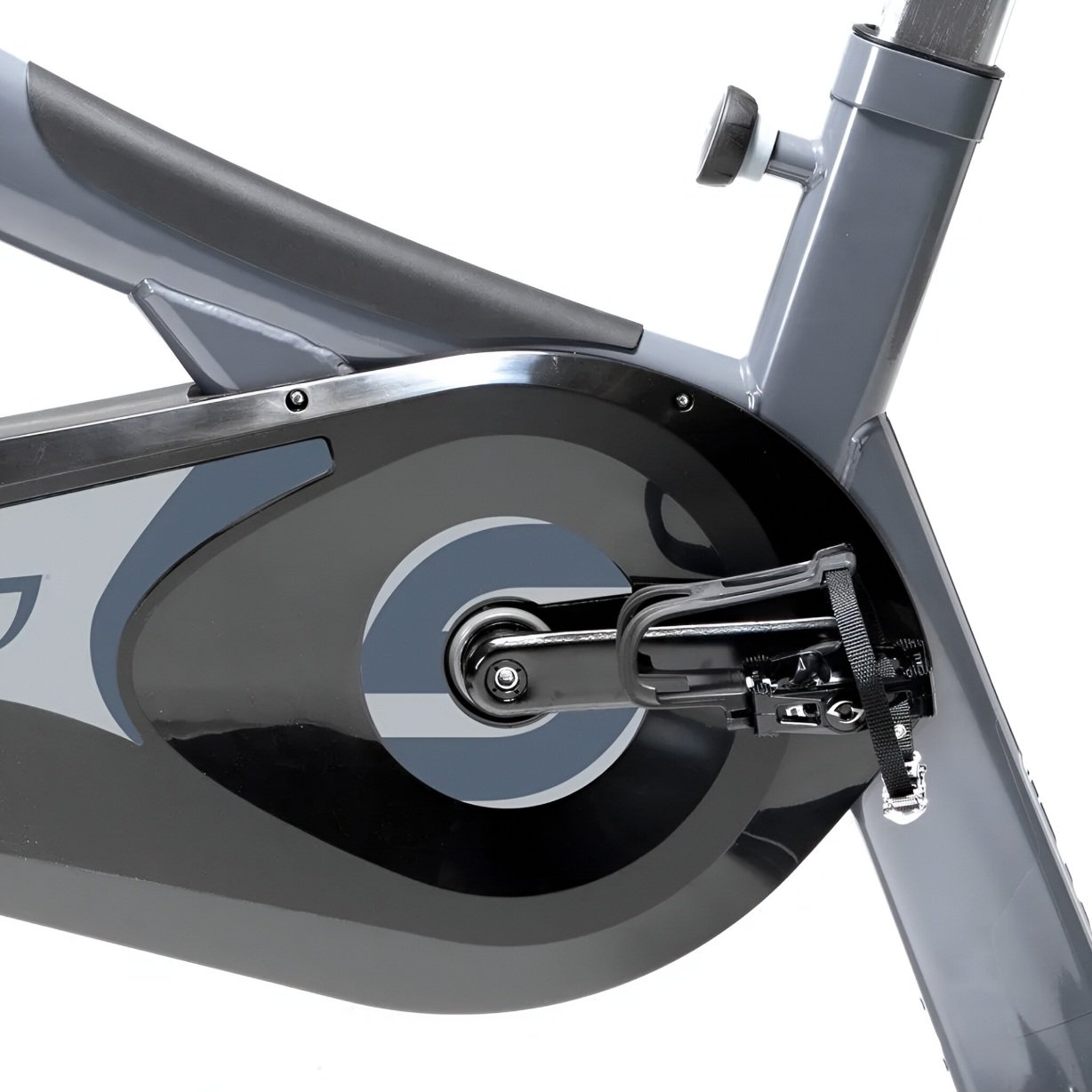 Detalhe dos pedais da Bicicleta Ergométrica SC1 Stages 23kg